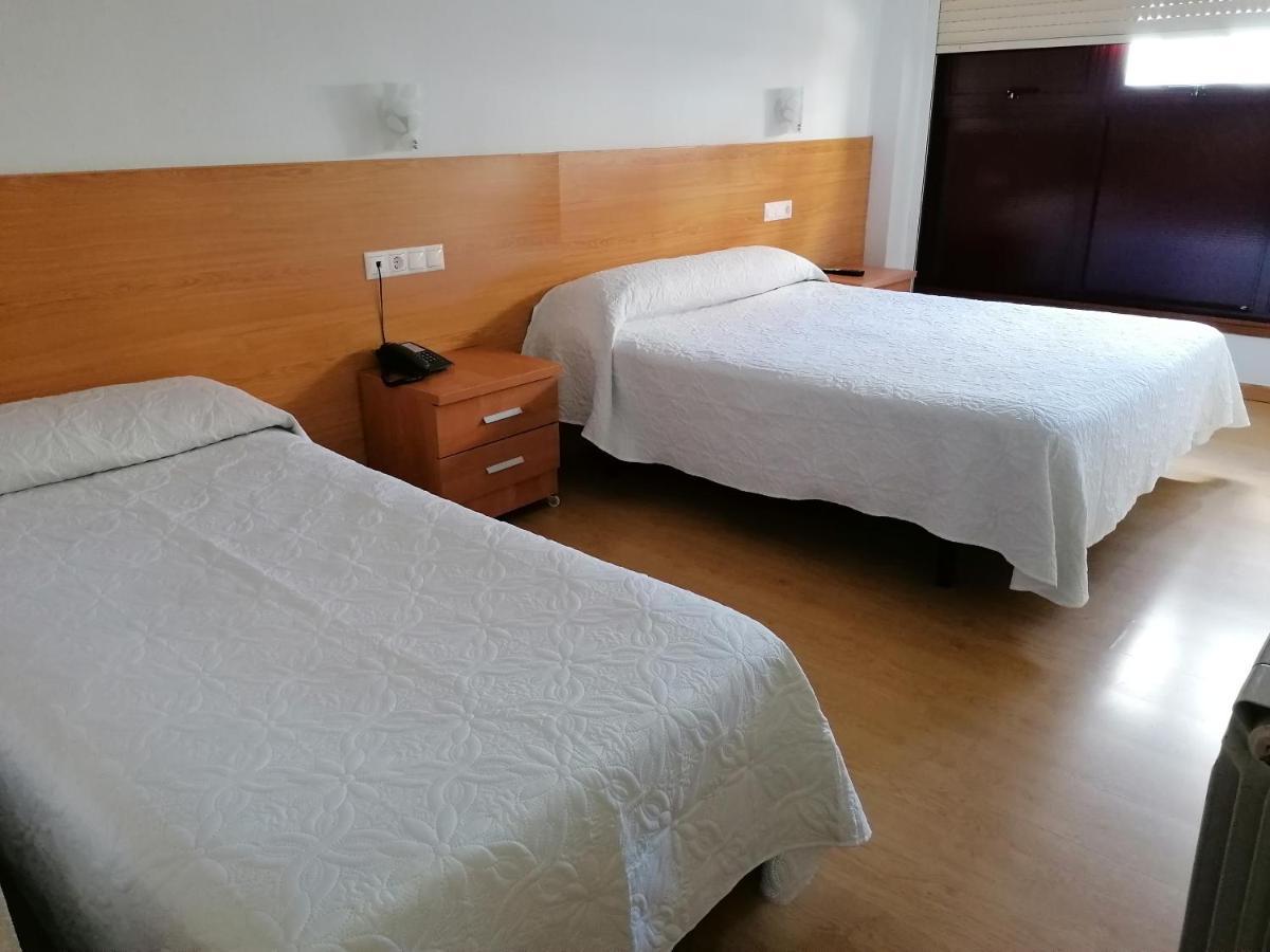 Hostal Adelia A Coruna Exterior photo